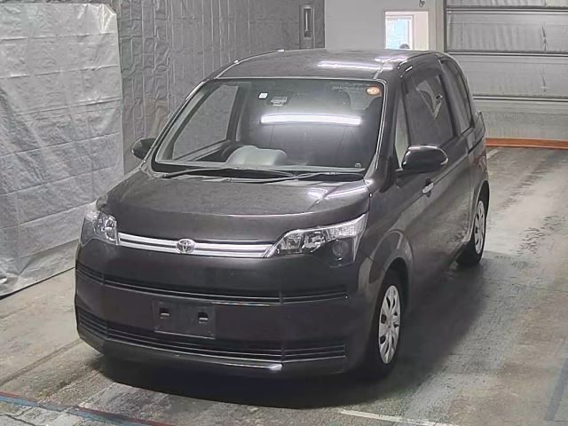 2080 Toyota Spade NSP141 2016 г. (HERO)