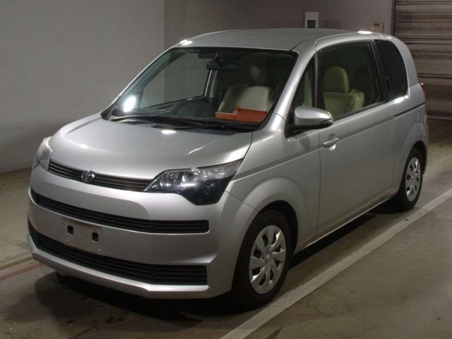 4435 Toyota Spade NCP141 2013 г. (TAA Chubu)