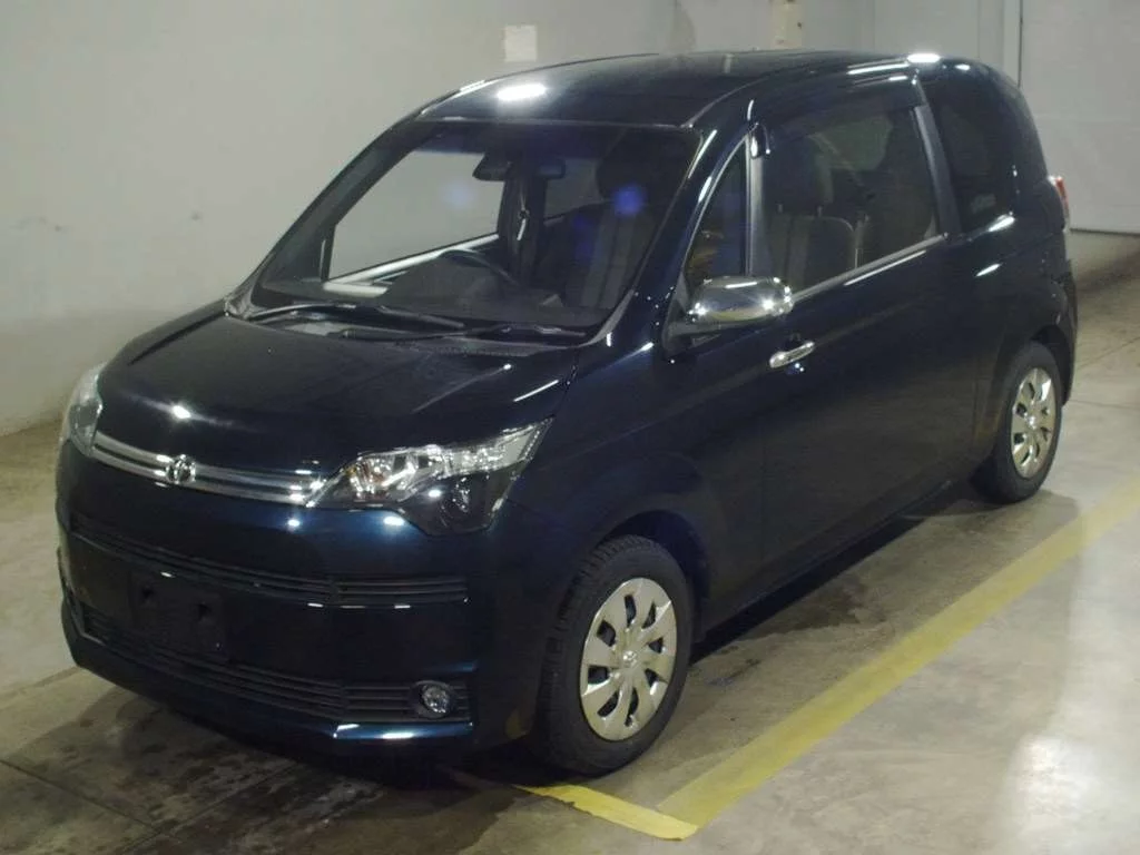 Toyota Spade NCP145 2018