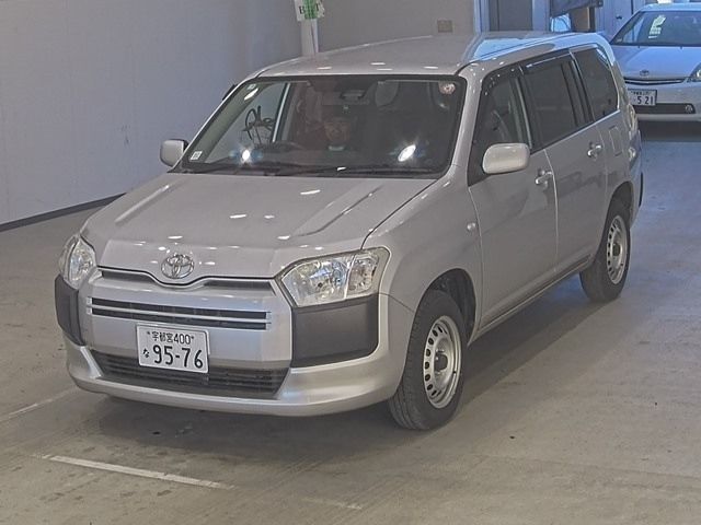 1458 Toyota Succeed NCP165V 2017 г. (ARAI Oyama)