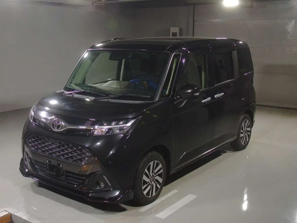 Toyota Tank M900A 2019