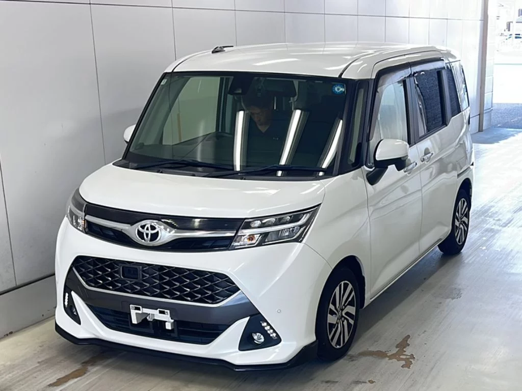 Toyota Tank M900A 2018