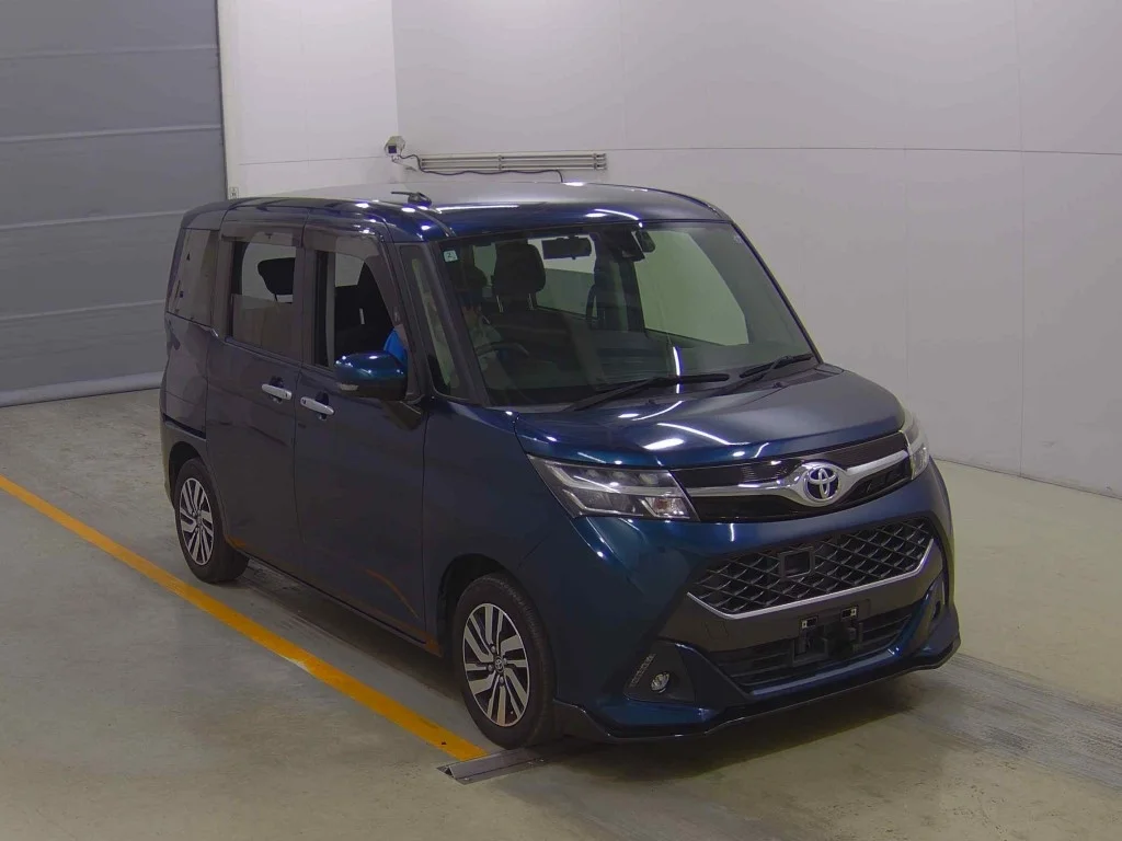 Toyota Tank M900A 2018