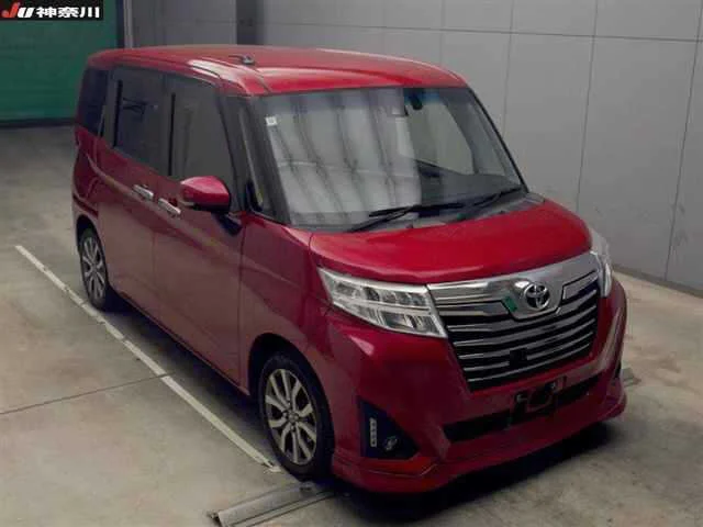 Toyota Tank M900A 2018