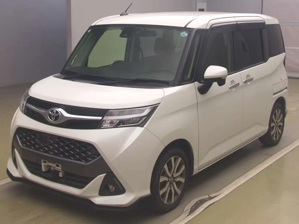 Toyota Tank M900A 2018