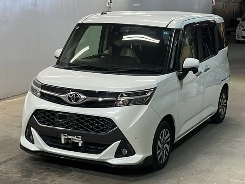Toyota Tank M900A 2018