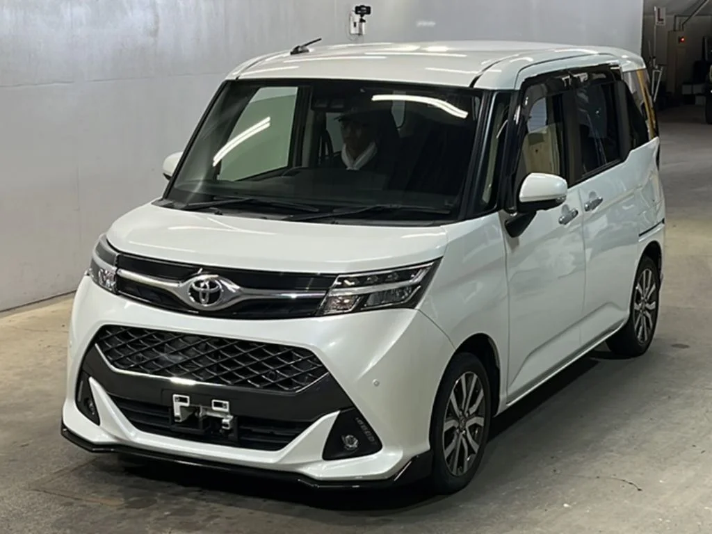Toyota Tank M900A 2019