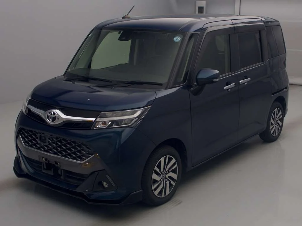 Toyota Tank M900A 2018