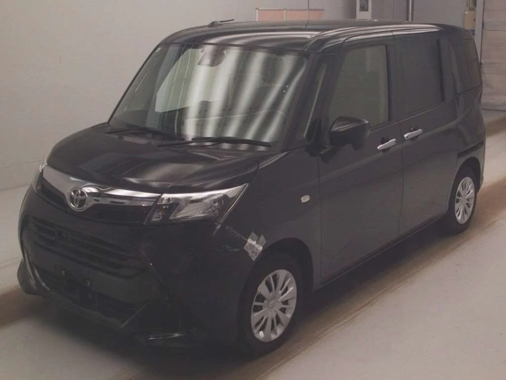 Toyota Tank M900A 2018