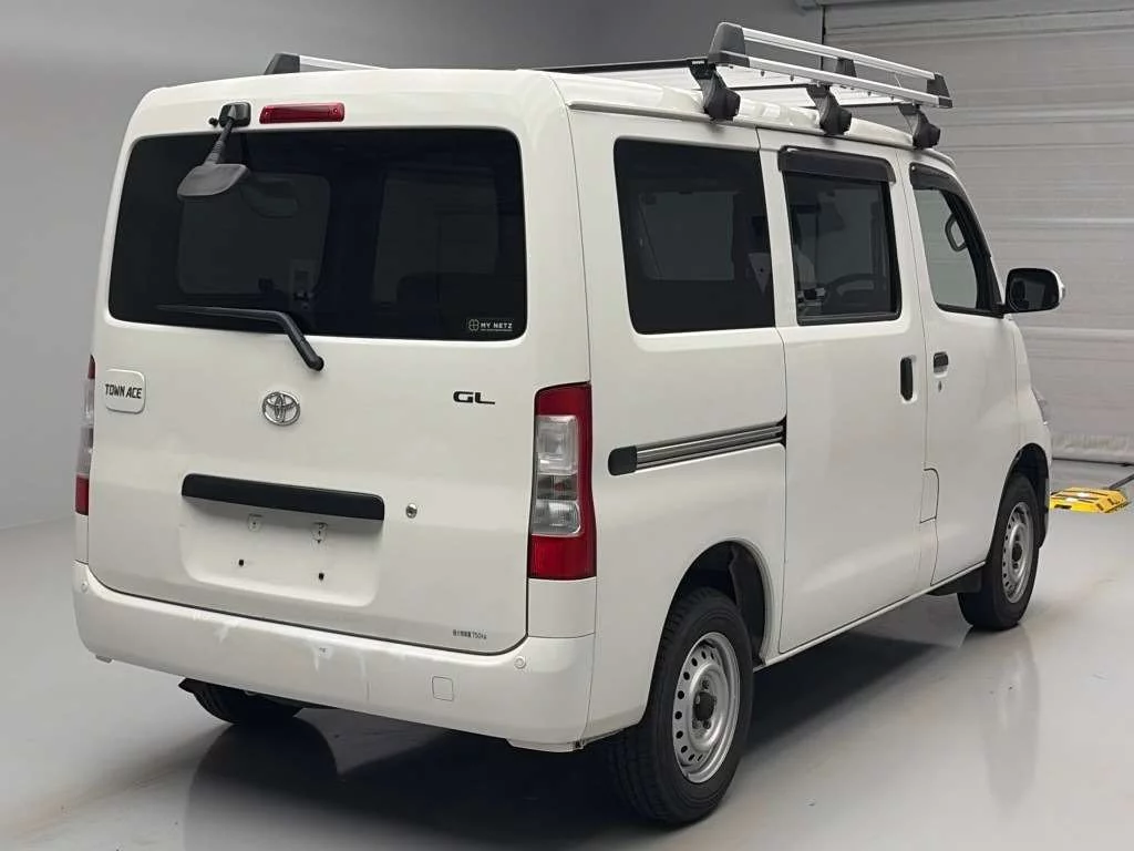 Toyota TownAce S403M 2021