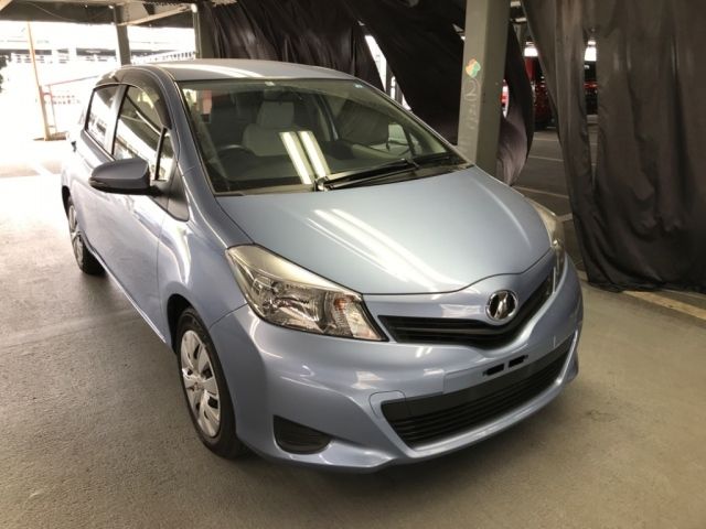 1005 Toyota Vitz NCP131 2012 г. (NISSAN Osaka)