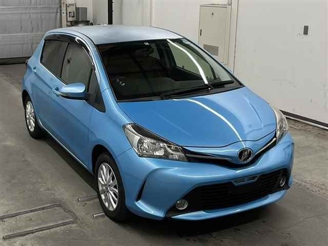 10150 Toyota Vitz NSP135 2014 г. (MIRIVE Saitama)