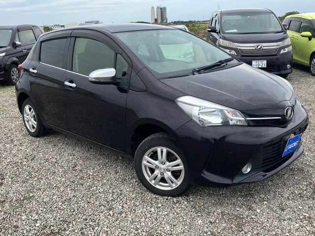 10525 Toyota Vitz NSP135 2014 г. (AUCNET)