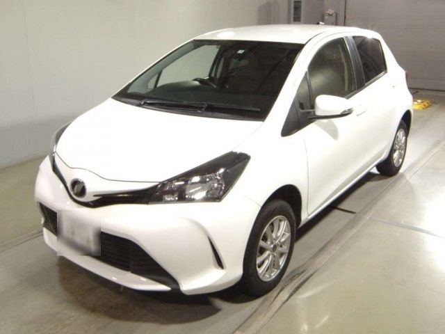 162 Toyota Vitz NSP135 2015 г. (TAA Tohoku)