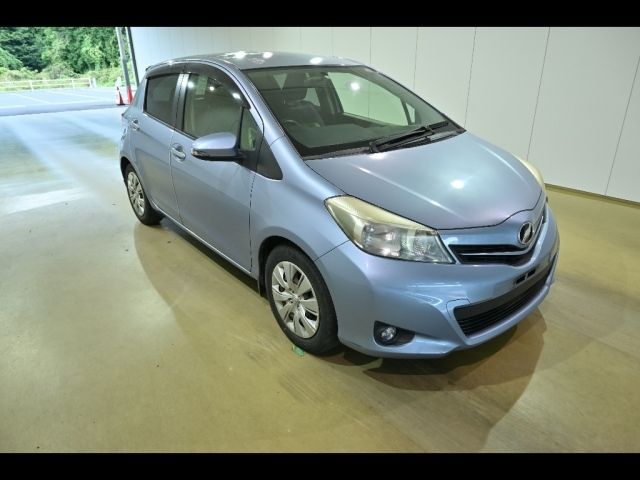 20052 Toyota Vitz NCP131 2011 г. (Honda Tokyo)