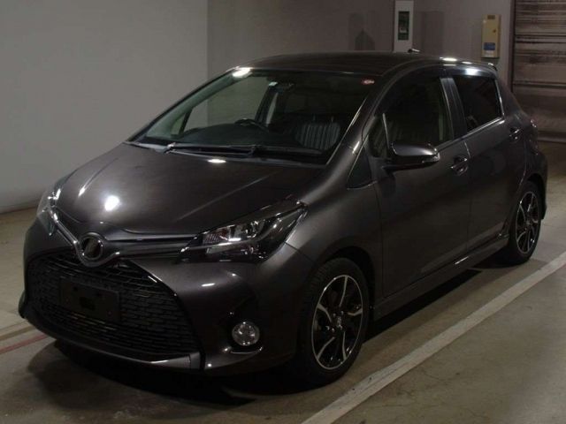 2017 Toyota Vitz NCP131 2016 г. (TAA Chubu)