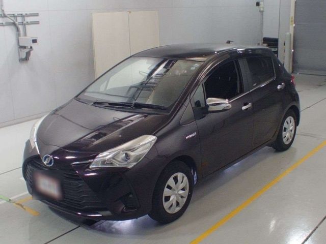 20211 Toyota Vitz NHP130 2018 г. (CAA Chubu)