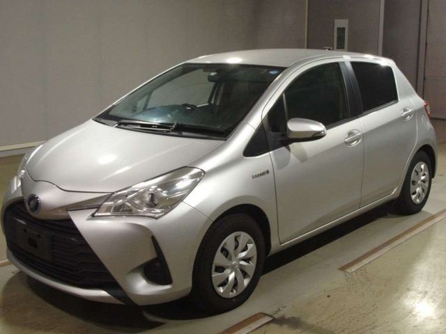 2189 Toyota Vitz NHP130 2017 г. (TAA Hyogo)