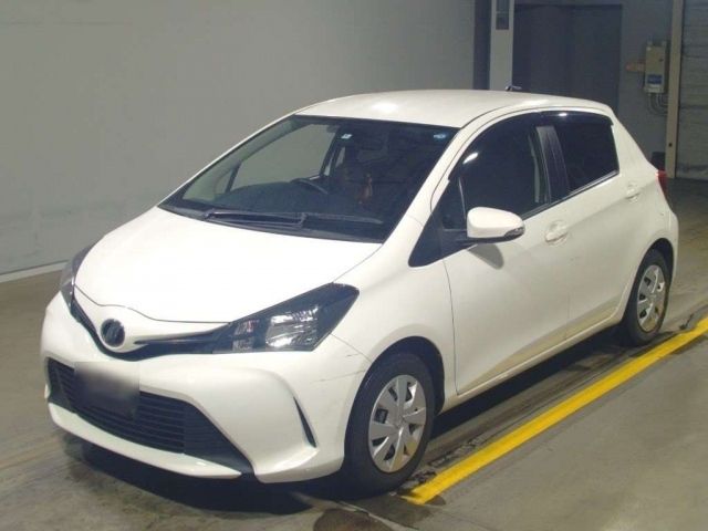 242 Toyota Vitz KSP130 2016 г. (TAA Yokohama)