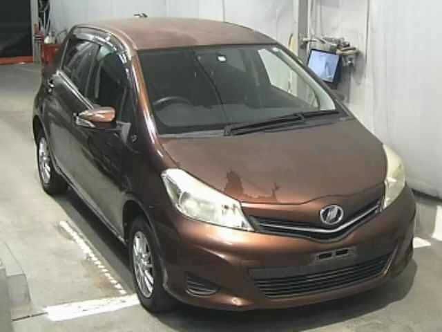 2692 Toyota Vitz NSP135 2011 г. (JU Nagano)