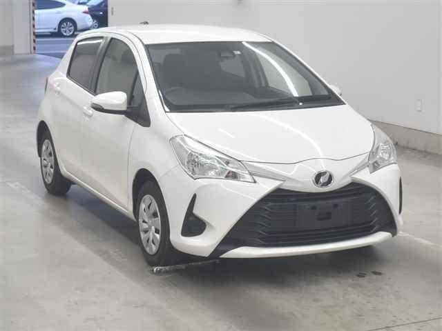 30016 Toyota Vitz KSP130 2018 г. (MIRIVE Aichi)