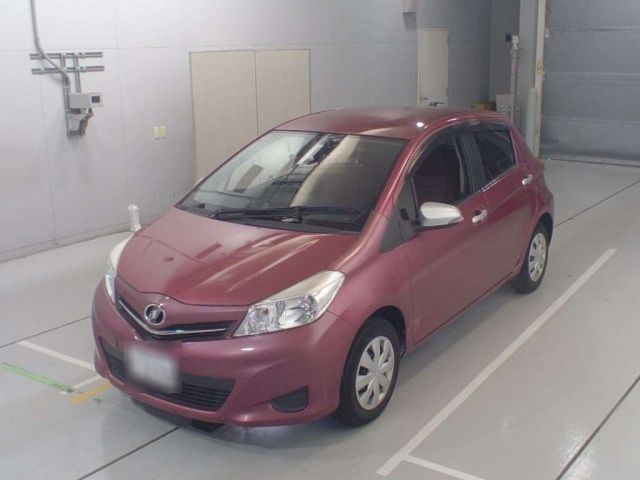 30092 Toyota Vitz NSP130 2011 г. (CAA Chubu)