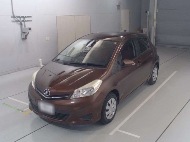 30522 Toyota Vitz NSP130 2012 г. (CAA Chubu)