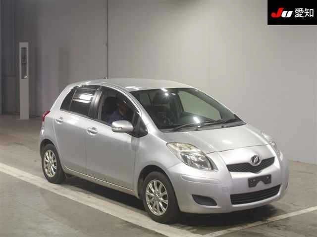 30821 Toyota Vitz KSP90 2011 г. (JU Aichi)