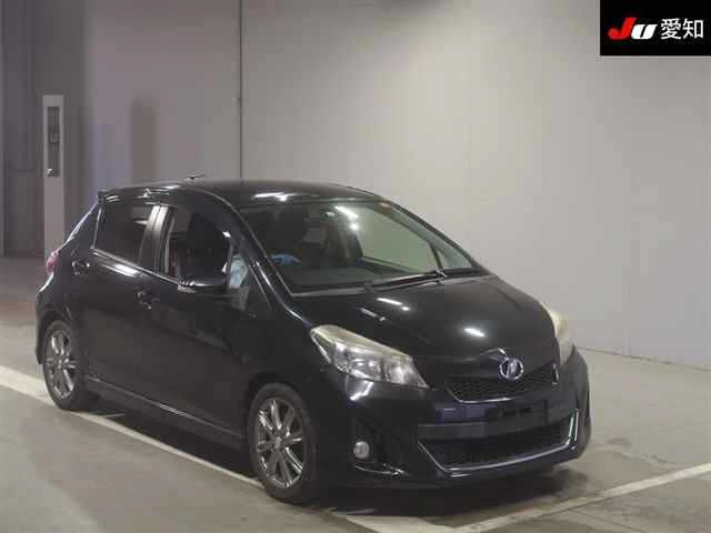 30895 Toyota Vitz NCP131 2011 г. (JU Aichi)