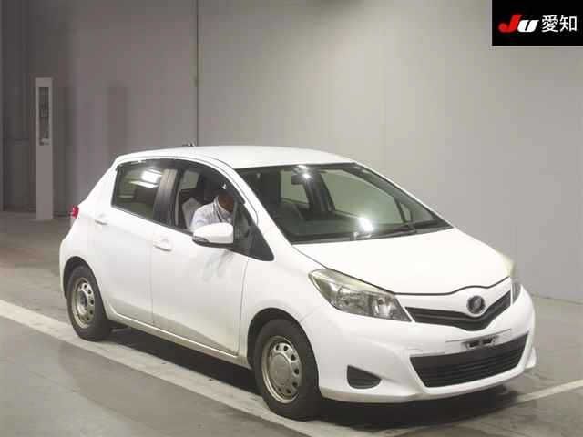 30931 Toyota Vitz KSP130 2013 г. (JU Aichi)