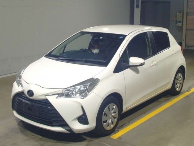 330 Toyota Vitz KSP130 2018 г. (TAA Yokohama)