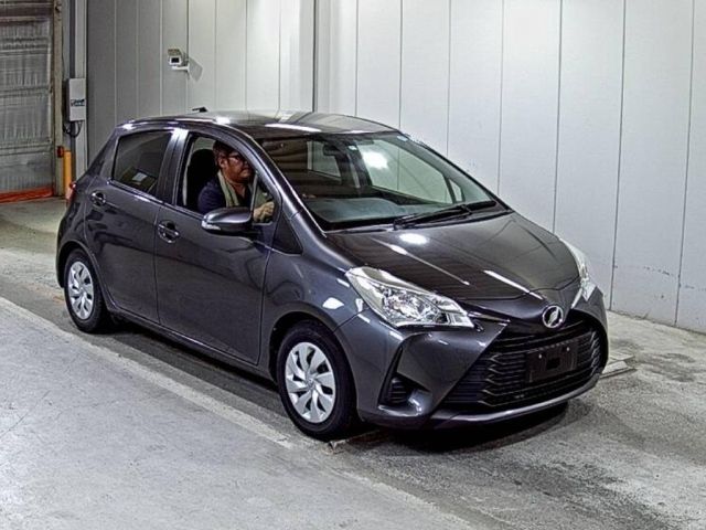 4009 Toyota Vitz NSP130 2018 г. (LAA Shikoku)