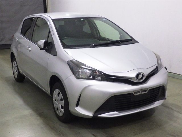 40094 Toyota Vitz NSP135 2014 г. (Honda Sendai)