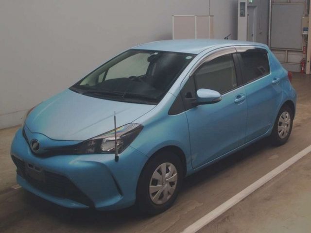 4082 Toyota Vitz NSP130 2015 г. (TAA Kantou)