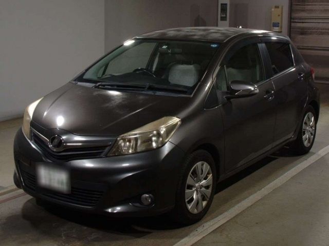 4221 Toyota Vitz NSP130 2011 г. (TAA Chubu)