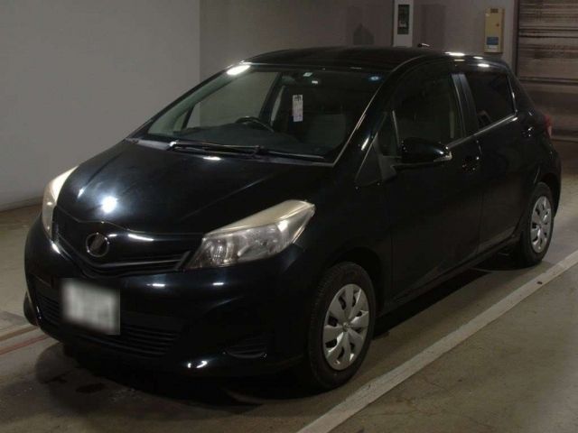 4508 Toyota Vitz KSP130 2013 г. (TAA Chubu)