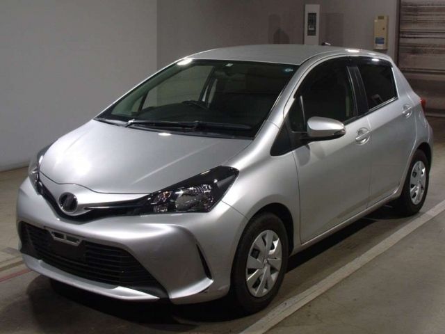 4616 Toyota Vitz NSP130 2015 г. (TAA Chubu)