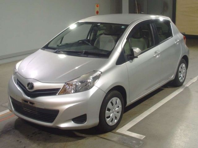 4856 Toyota Vitz KSP130 2013 г. (TAA Hiroshima)