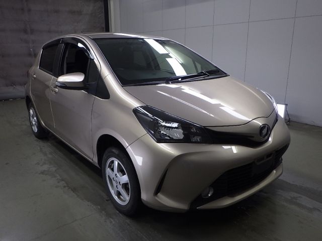 50022 Toyota Vitz NSP135 2015 г. (Honda Nagoya)