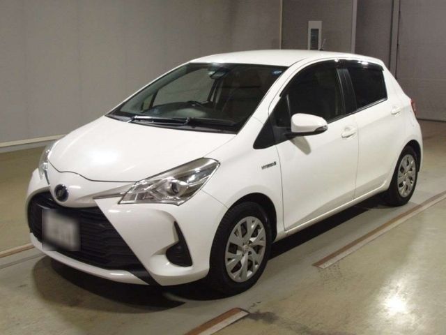 50092 Toyota Vitz NHP130 2017 г. (TAA Hyogo)