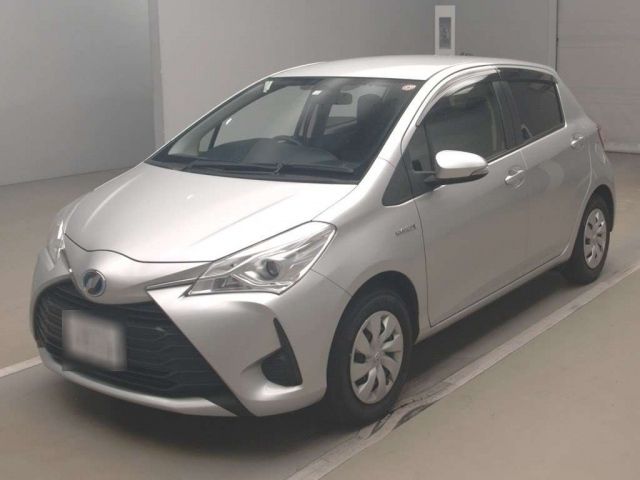 50098 Toyota Vitz NHP130 2018 г. (TAA Kantou)