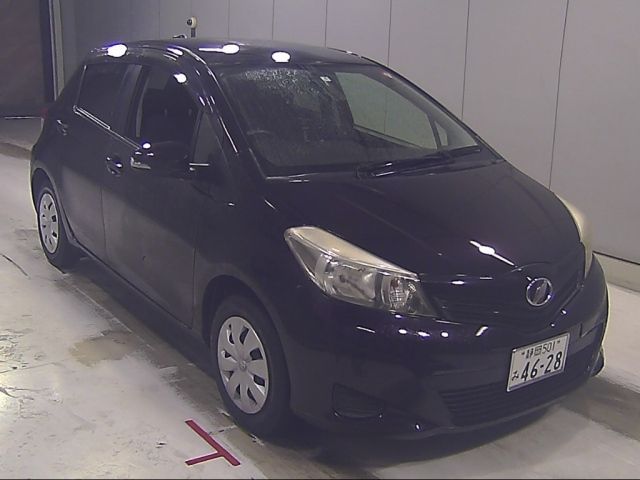 55054 Toyota Vitz NSP130 2013 г. (Honda Nagoya)