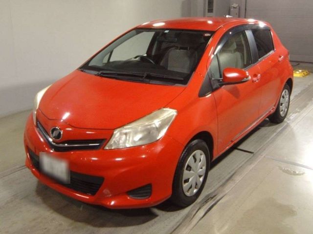 6005 Toyota Vitz KSP130 2012 г. (TAA Tohoku)