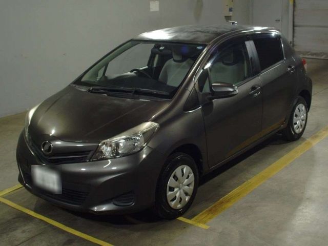 63 Toyota Vitz NSP135 2011 г. (TAA Hokkaido)