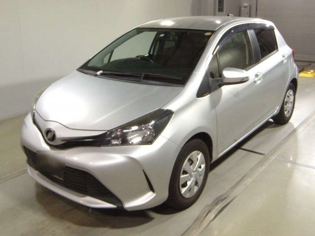 7089 Toyota Vitz NSP130 2014 г. (TAA Tohoku)