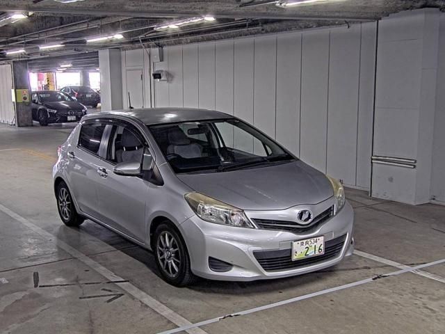 754 Toyota Vitz NSP130 2012 г. (ZIP Osaka)