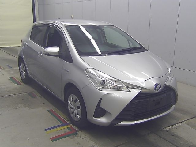 80221 Toyota Vitz NHP130 2017 г. (Honda Kansai)