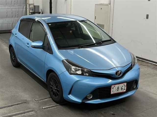 90222 Toyota Vitz NSP130 2014 г. (MIRIVE Saitama)