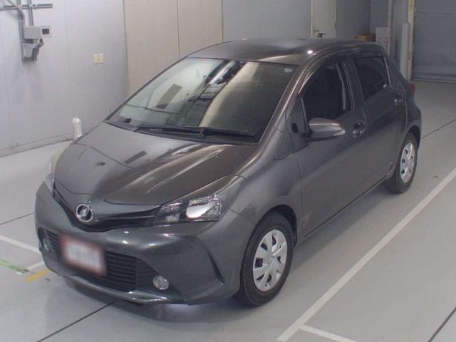 90258 Toyota Vitz NSP130 2015 г. (CAA Chubu)