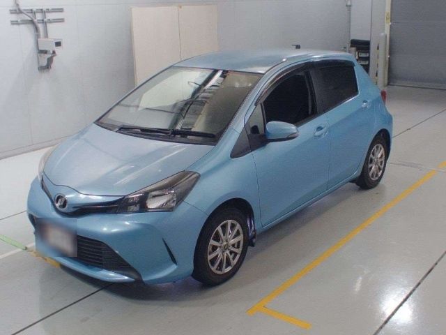 90322 Toyota Vitz NSP130 2014 г. (CAA Chubu)